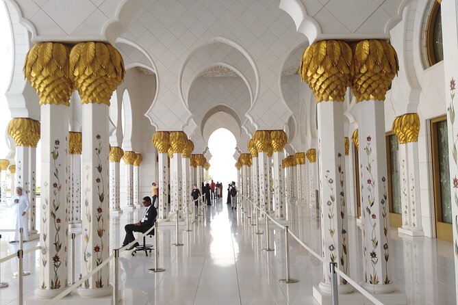 Abu Dhabi : Private Tour With Professional Driver From Dubai - Reviews