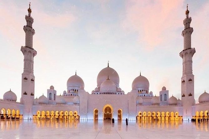 Abu Dhabi Sheikh Zayed Grand Mosque With Ferrari World and YAS Water World - Insider Tips for a Memorable Visit to Ferrari World