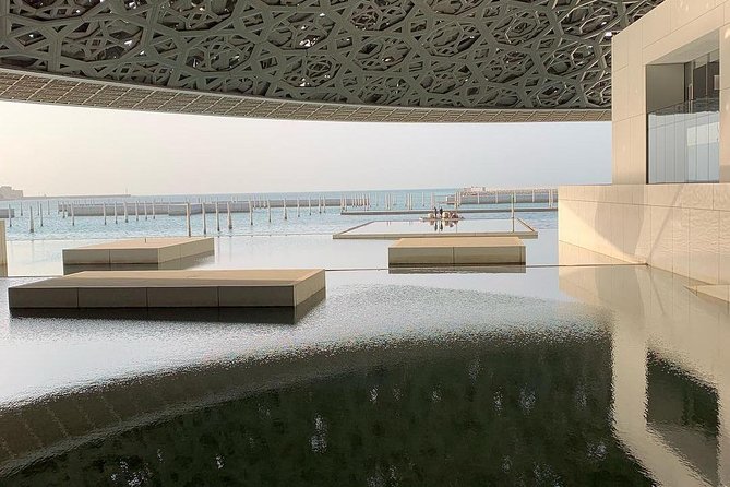 Abu Dhabi Sheikh Zayed Mosque With Lunch, Louvre & Qasr Al Watan Palace - Learn About Emirates History at Qasr Al Watan Palace