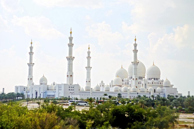 Abu Dhabi Tour: Grand Mosque, Heritage Village, Emirates Palace & Qasr Al Watan - Must-See Attractions: Grand Mosque and Heritage Village