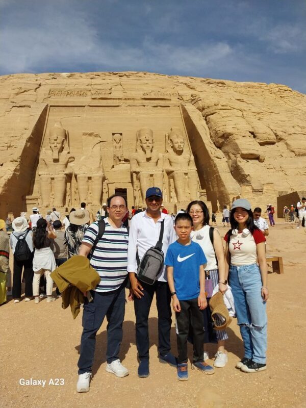 Abu Simbel Private Full-Day Heritage Tour from Luxor - Who should choose this trip