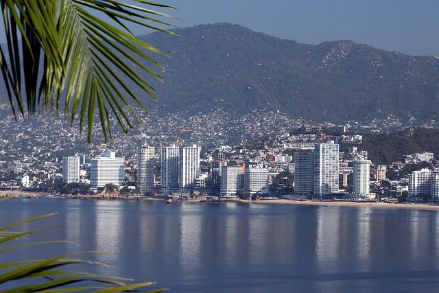 Acapulco City Tour With Cliff Divers - Tour Experience