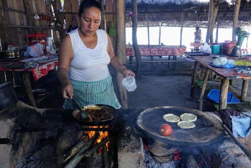 -Acapulco: Cooking Class Lagoon Boat Ride & Lunch Experience - What Sets This Tour Apart