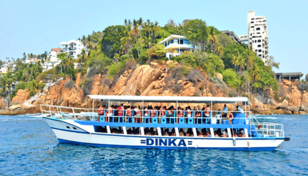 Acapulco: Crystal Bottom Boat Tour to La Roqueta Island - Frequently Asked Questions