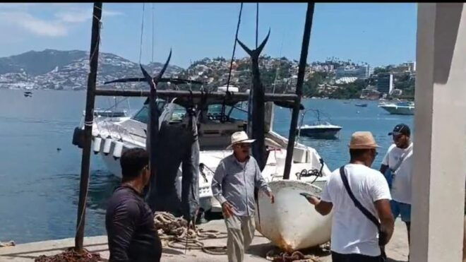 Acapulco: Private Fishing Experience - Guided by Experienced Crew
