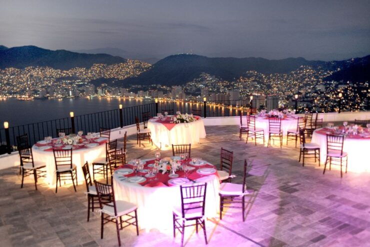 *Acapulco: Private Luxury Dinner, Drinks & High Cliff Divers - Experience Highlights