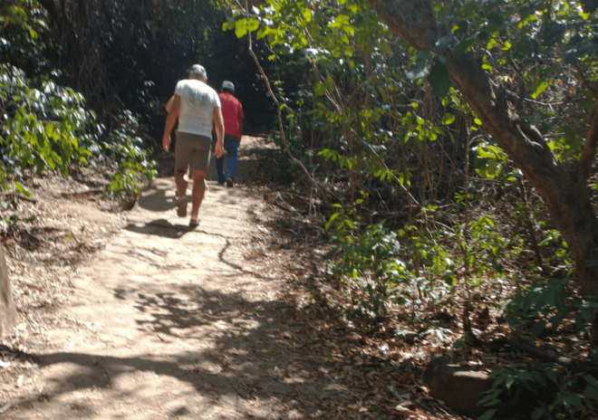 Acapulco: Roqueta Island Adventure - Hiking on Roqueta Island