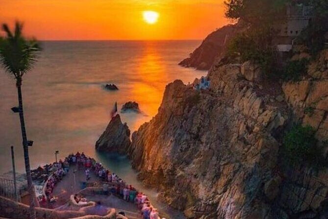 Acapulco Shore Excursion: Cliff Divers at Night - FAQ