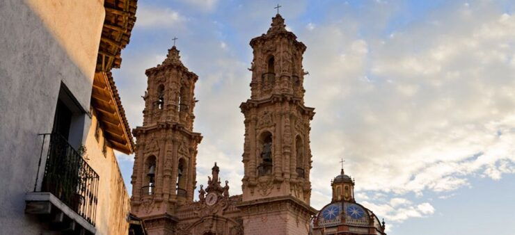 .Acapulco: Taxco the Silver Town With Breakfast and Lunch - Tour Highlights