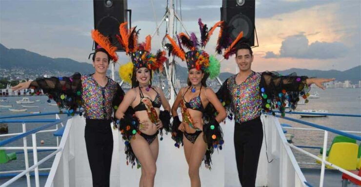 Acapulco: Yacht Party and Sunset - Good To Know
