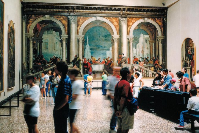 Accademia Fast Track Line Guided Tour With Local Guide - Traveler Tips