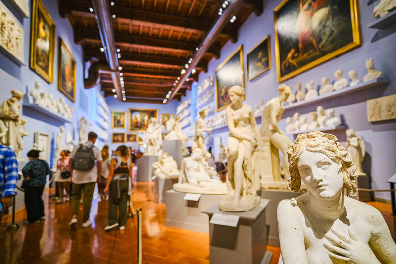 Accademia Gallery Guided Tour - Timing, language, and practical details