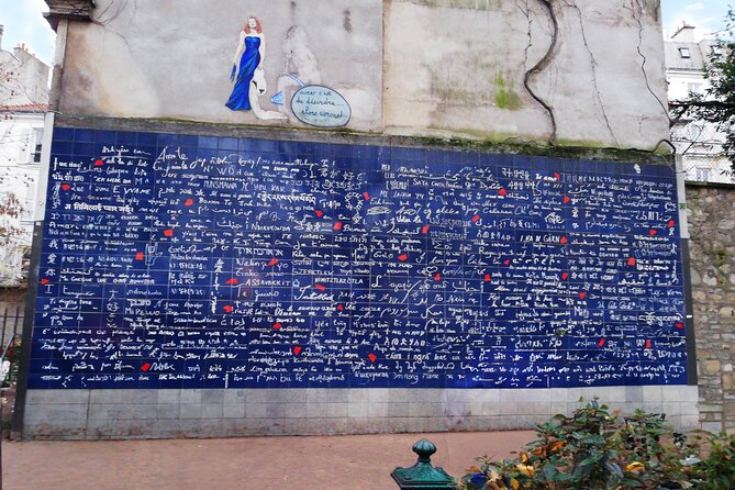 Access to a Self-Guided Walk in Montmartre - Accessibility and Participation