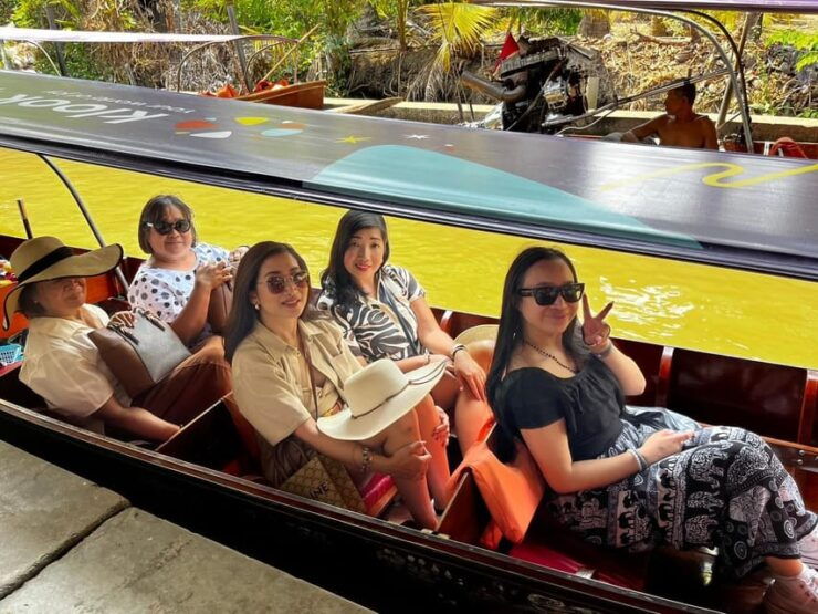 Accessible Floating & Railway Markets Tour (Wheelchair) - Key Points
