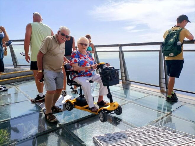 Accessible Half Day Tour Cabo Girão - Booking