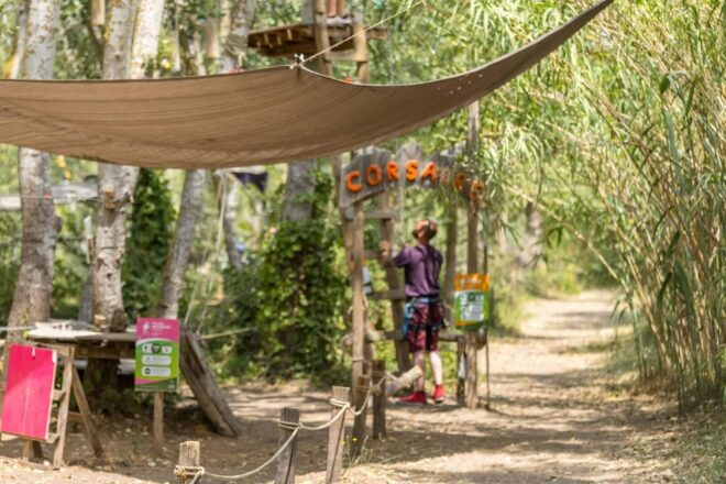 Accompanying Entry to PANGAEA Park - Amenities Available at the Park