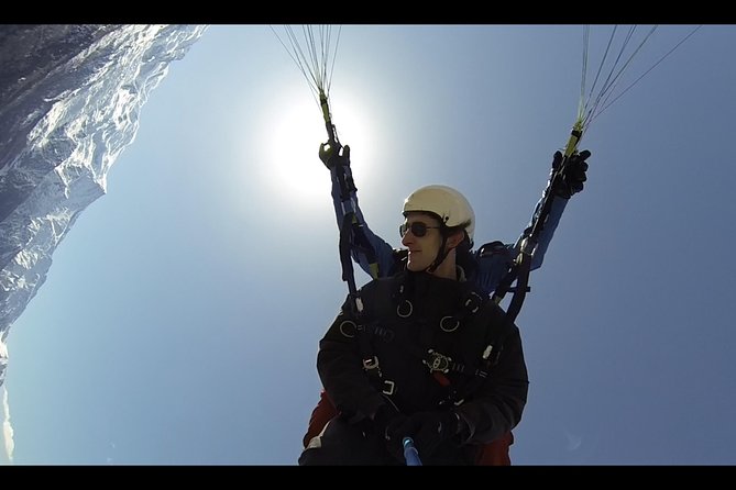 Acrobatic Paragliding Tandem Flight Over Chamonix - The Sum Up