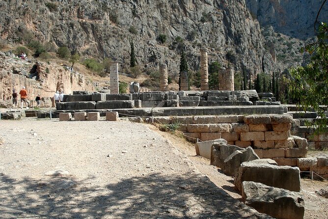 Acropolis and Delphi Private Tour - Expert Guide Commentary