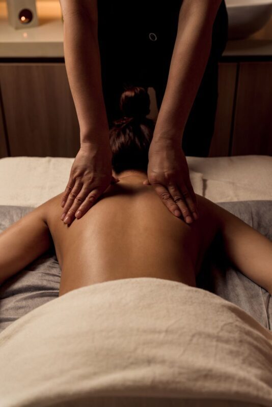 Acupressure Therapy at Jean Yip Loft - What the short body polish is worth