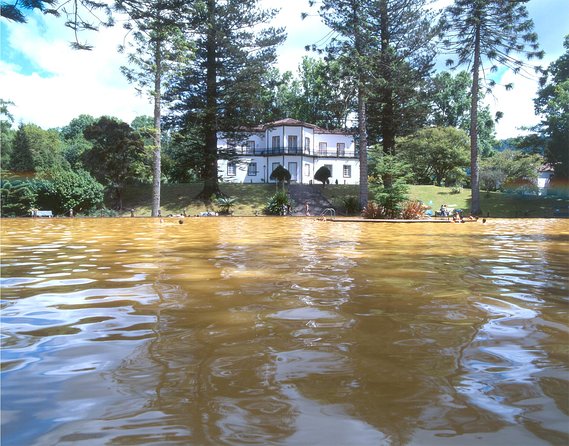 Adapted Van Tour - Furnas (Full Day) - Transportation Details