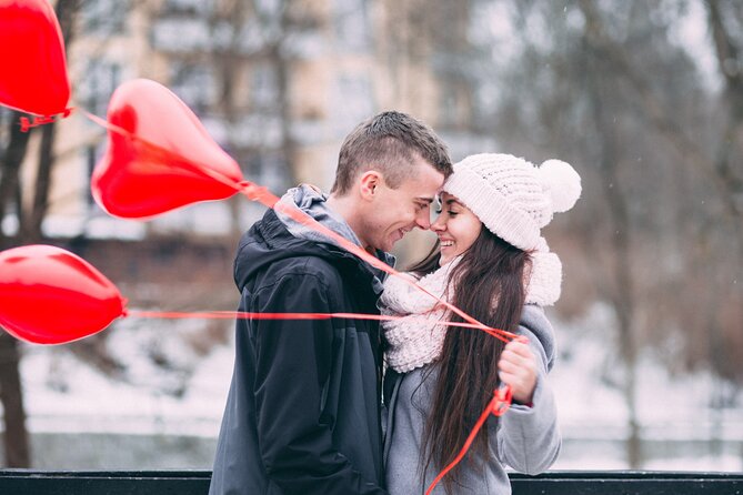Adelaides Amorous Odyssey: Exploring Love Stories on Foot - The Sum Up