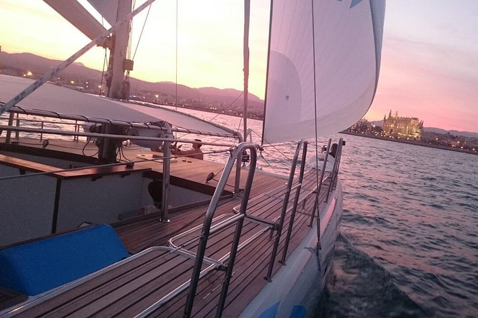 Adult Only Sunset Catamaran Palma Bay - Meeting and End Points