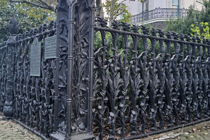 Adults-Only Garden District Cemetery Anne Rice True Crime Tour - Who Is This Tour Best For?