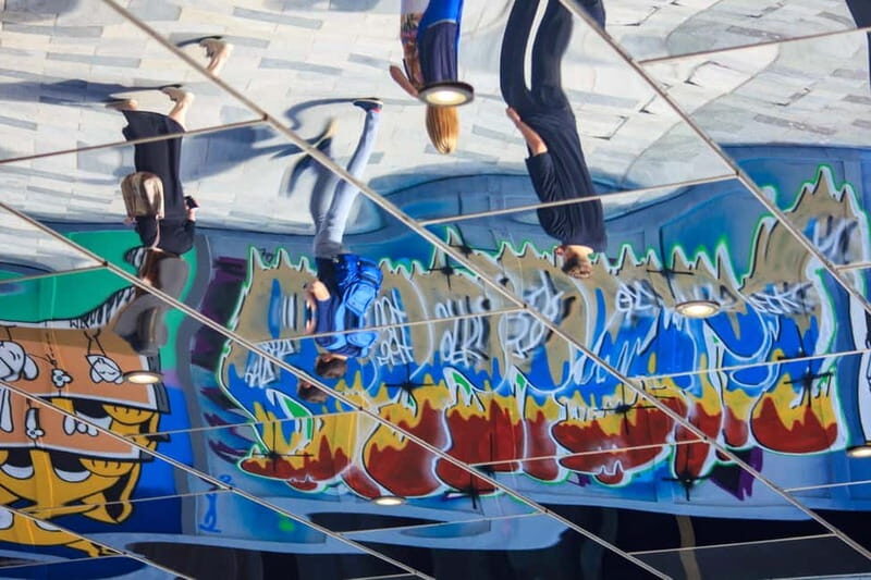 ADVANCED GRAFFITI STREET ART TOUR / SHOREDITCH / EAST LONDON - The Sum Up  