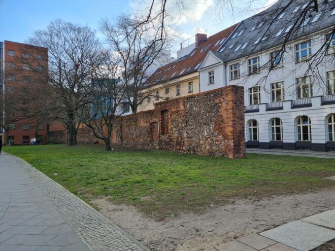 Adventourous Berlin With Medieval Elements and Urban Culture - Historical Elements of Berlin