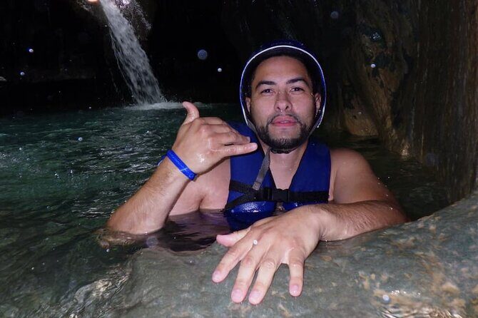 Adventure Damajagua Waterfalls and Monkey House in Puerto Plata - Satisfying Your Appetite: Dominican Lunch & Relaxation