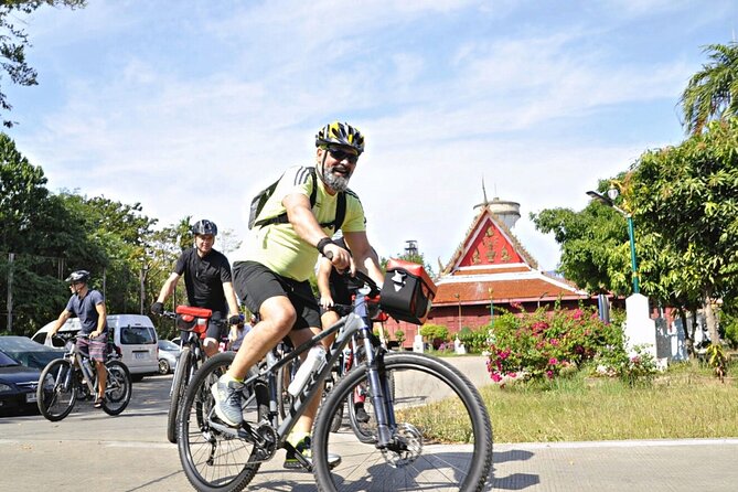 Adventure Indochina by Bicycle 14 Days - Local Cuisine Experiences