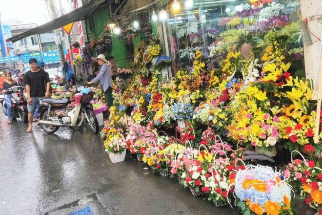 Adventure Motorbike Street Food Tour In Ho Chi Minh City - Inclusions of the Tour