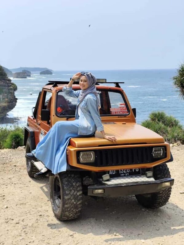 adventure to Jomblang cave & Timang Beach with a 4x4 jeep - FAQ