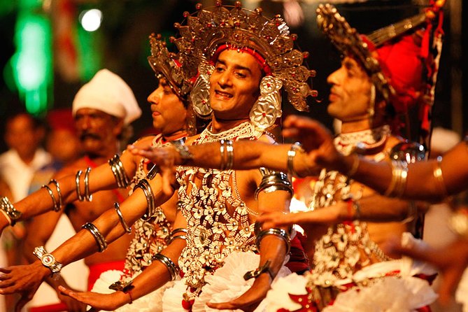 Adventures of the Last Kingdom of Sri Lanka - Authentic Local Cuisine and Culinary Delights