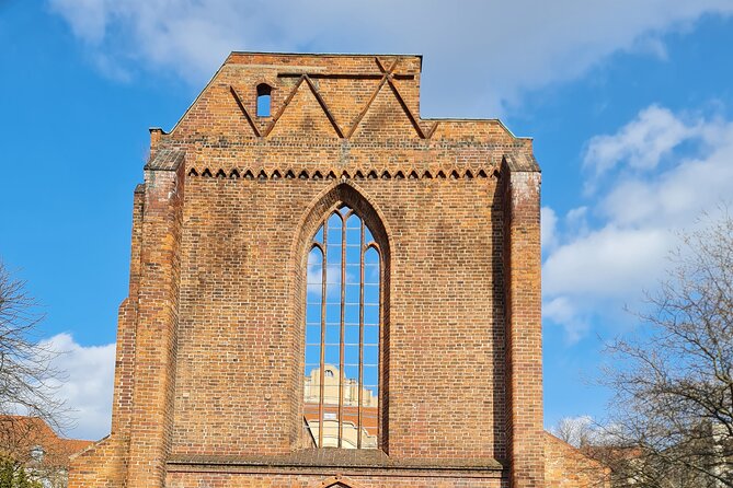 Adventurous Berlin With Street Art and Medieval History - Medieval History Highlights