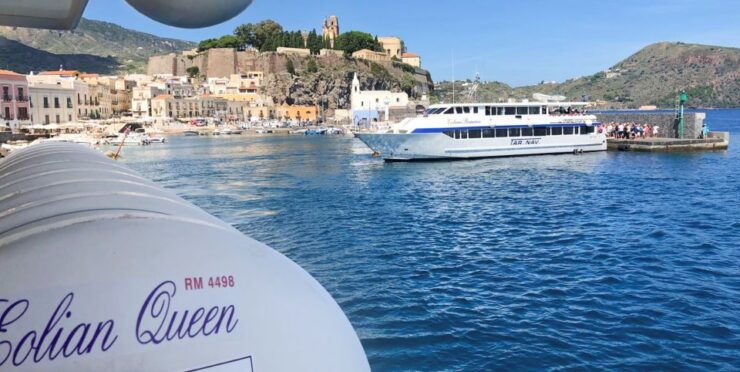 Aeolian Islands: Active Volcano Tour - Experience Highlights