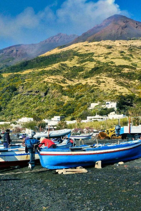 Aeolian Islands Mini Cruise: Vulcano, Lipari & Stromboli - Detailed Itinerary and Schedule
