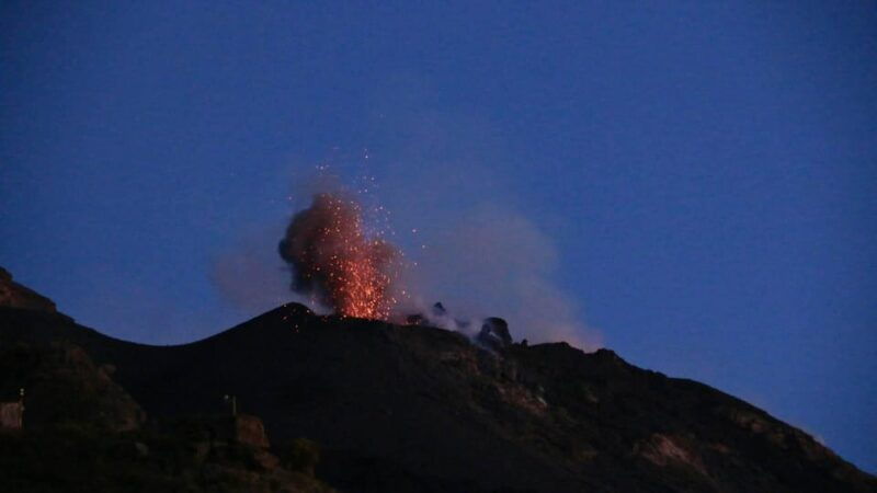 Aeolian Islands Mini Cruise With Stromboli by Night - Itinerary and Activities on the Cruise