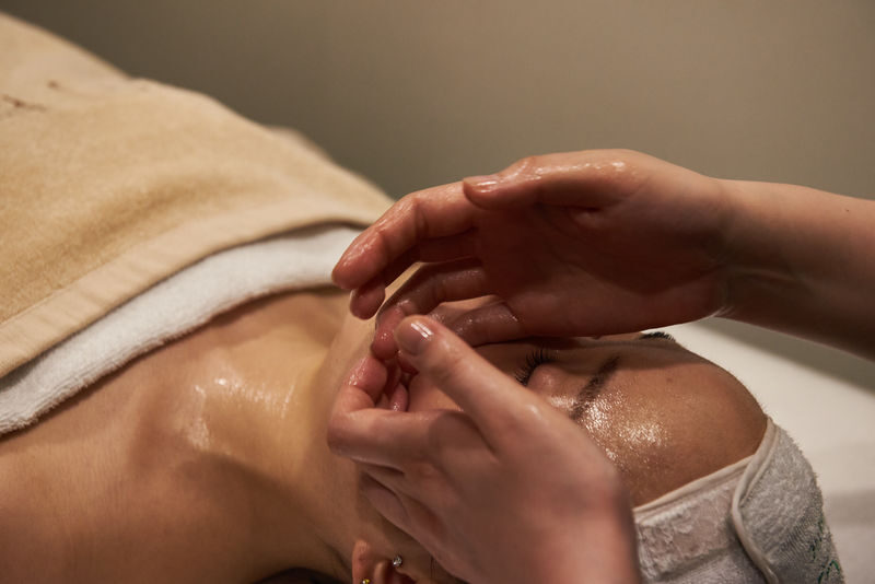 Aesthetic SPACE Trendy K-Beauty Skincare Experience | Gangnam Seoul - The useful details at a glance