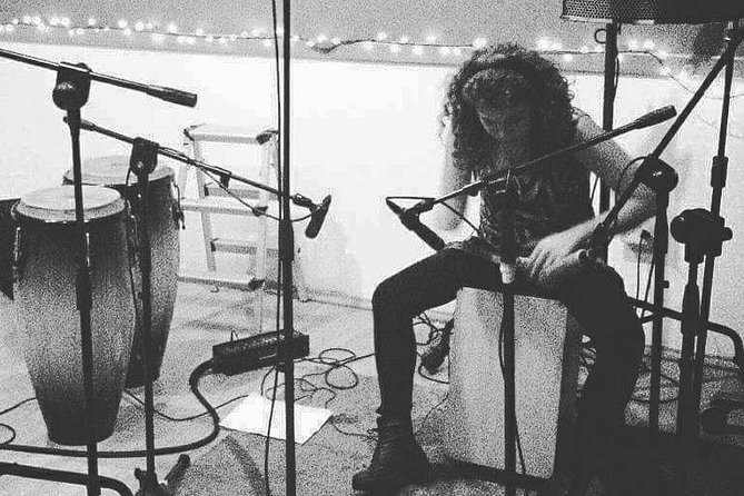 Afro-Peruvian Cajón With Paloma Pereira - Famous Afro-Peruvian Cajón Players