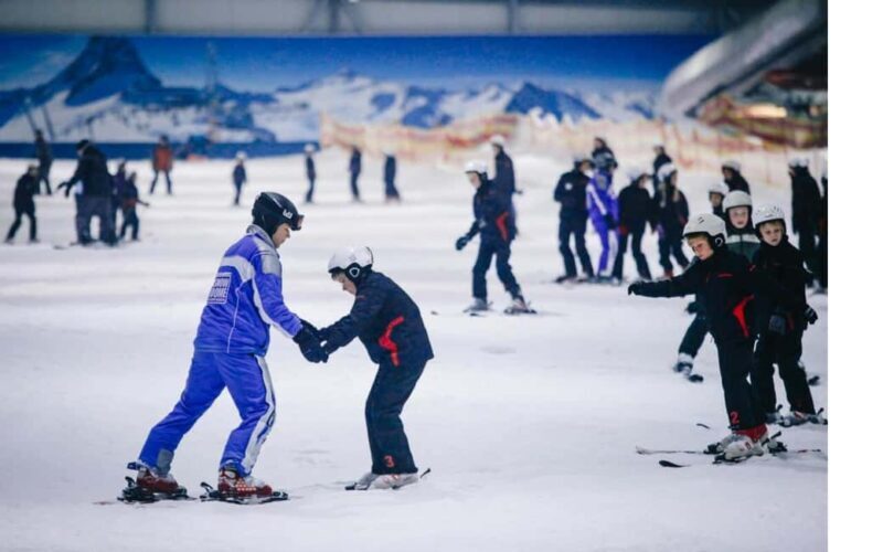 After-work ticket from 5 p.m.  Snow World Bispingen - Who Should Consider This Experience?