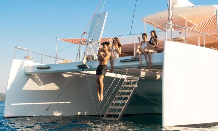 Afternoon 3 Islands Hopping by Catamaran & Dinner Buffet - Tour Itinerary and Schedule