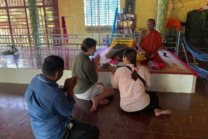 Afternoon Silk Island, Escape Phnom Penh & Temple by Tuk Tuk - FAQ  