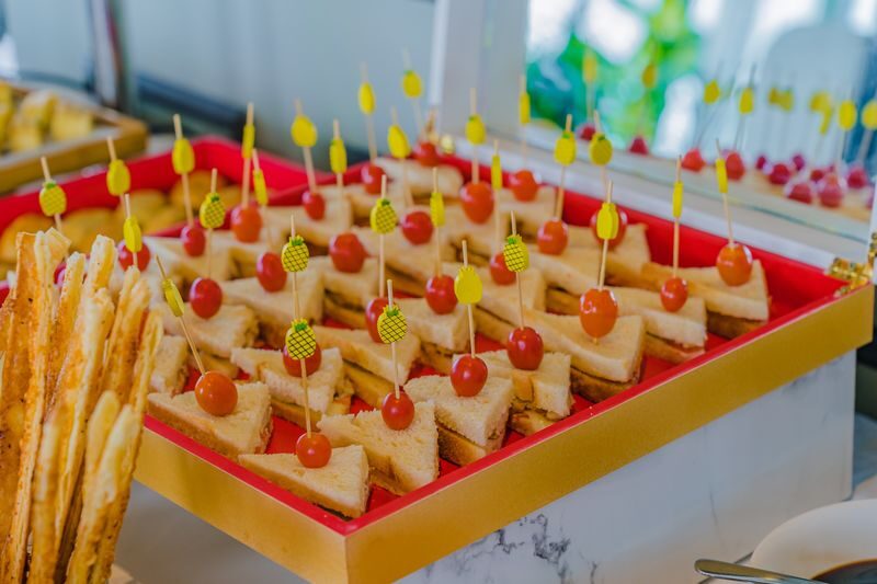 Afternoon Tea At Penisula Hotel Danang - Should you book Peninsula Hotel afternoon tea?