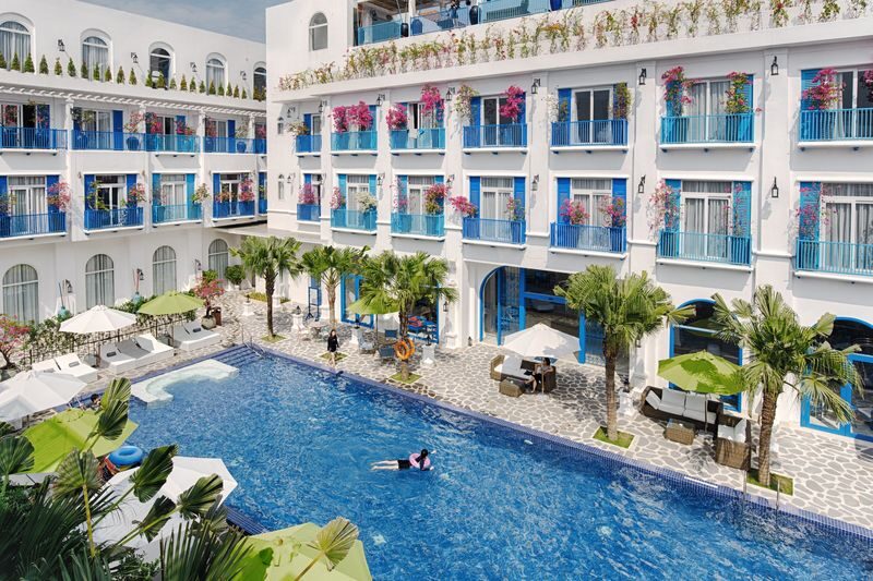 Afternoon Tea at Risemount Premier Danang Resort - The service and booking handoff