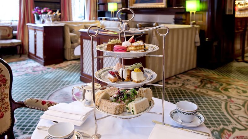 Afternoon tea at the Milestone Hotel in London - Three rooms, three different moods