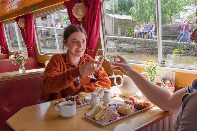 Afternoon Tea Cruise in North Yorkshire - Meeting and Pickup
