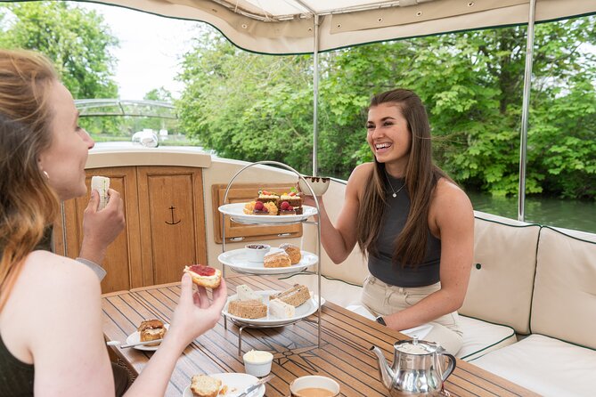 Afternoon Tea Sightseeing River Cruise in Oxford - Overview and Details