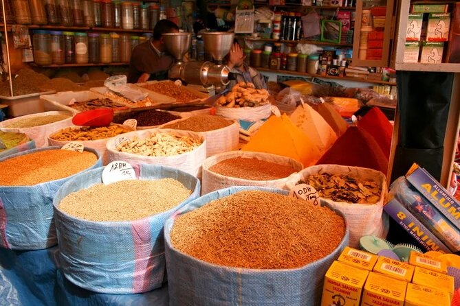 Agadir Nightlife : Foodi Tour & Meet Locals & Food Street & Souk - Taking in the Souk Culture