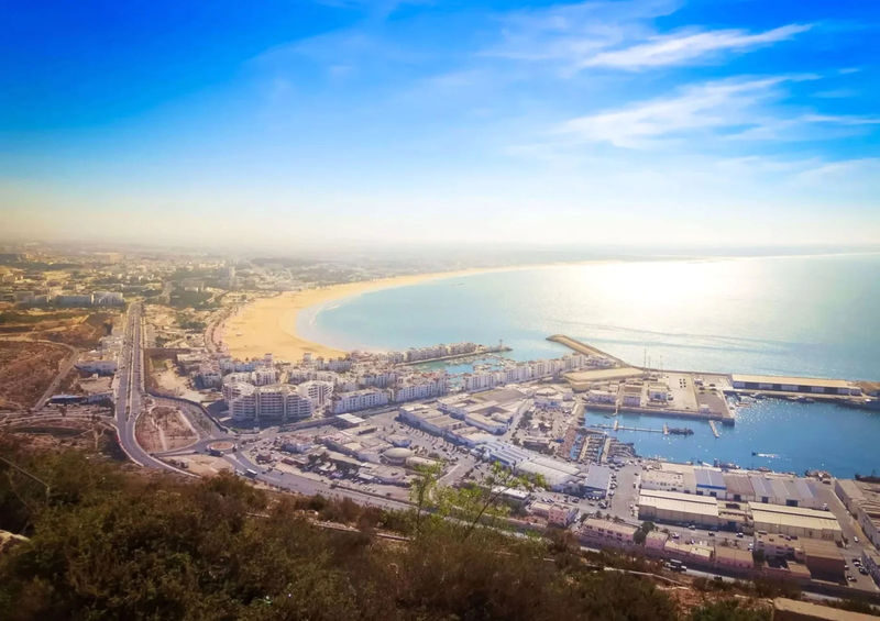 Agadir Oufella Kasbah & Souk El Had 3-Hour Cultural Tour - Hotel pickup and the driver experience